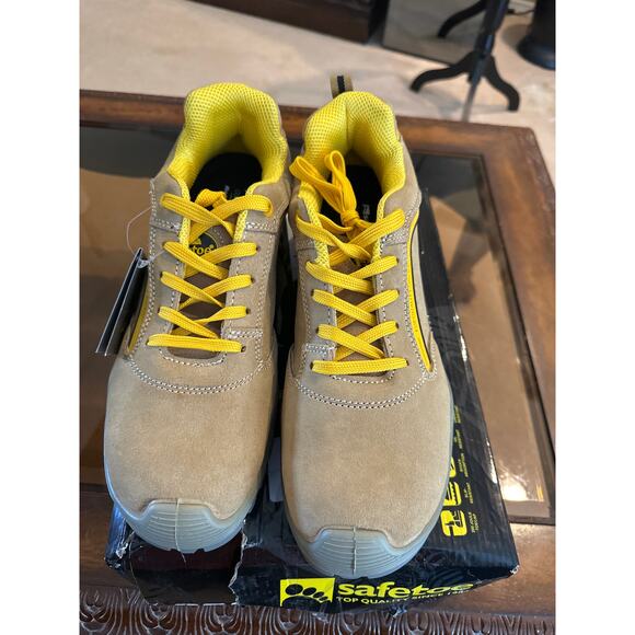 Men’s Safetoe Steel Toe Safety Shoe. Size 12. NWB!! main image 5